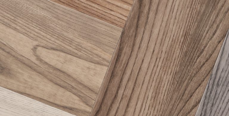 Go to armstrongflooring.com (order-sample subpage)