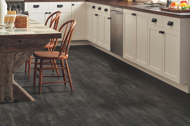 dark vinyl sheet in the kitchen - B6332