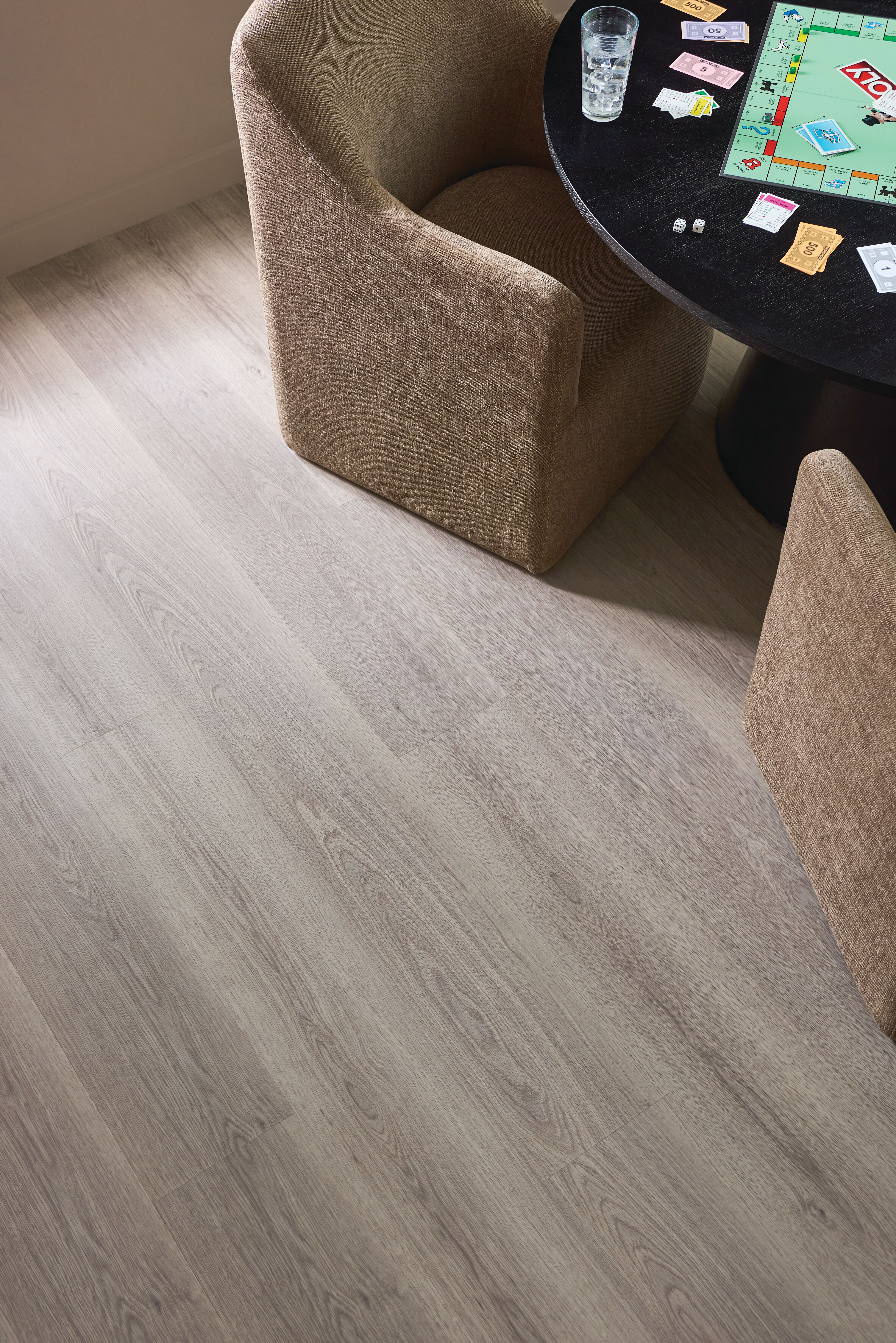 DLuxe Plank HDPC™ Premium Estate Greige Luxury Vinyl Plank 1AE89013