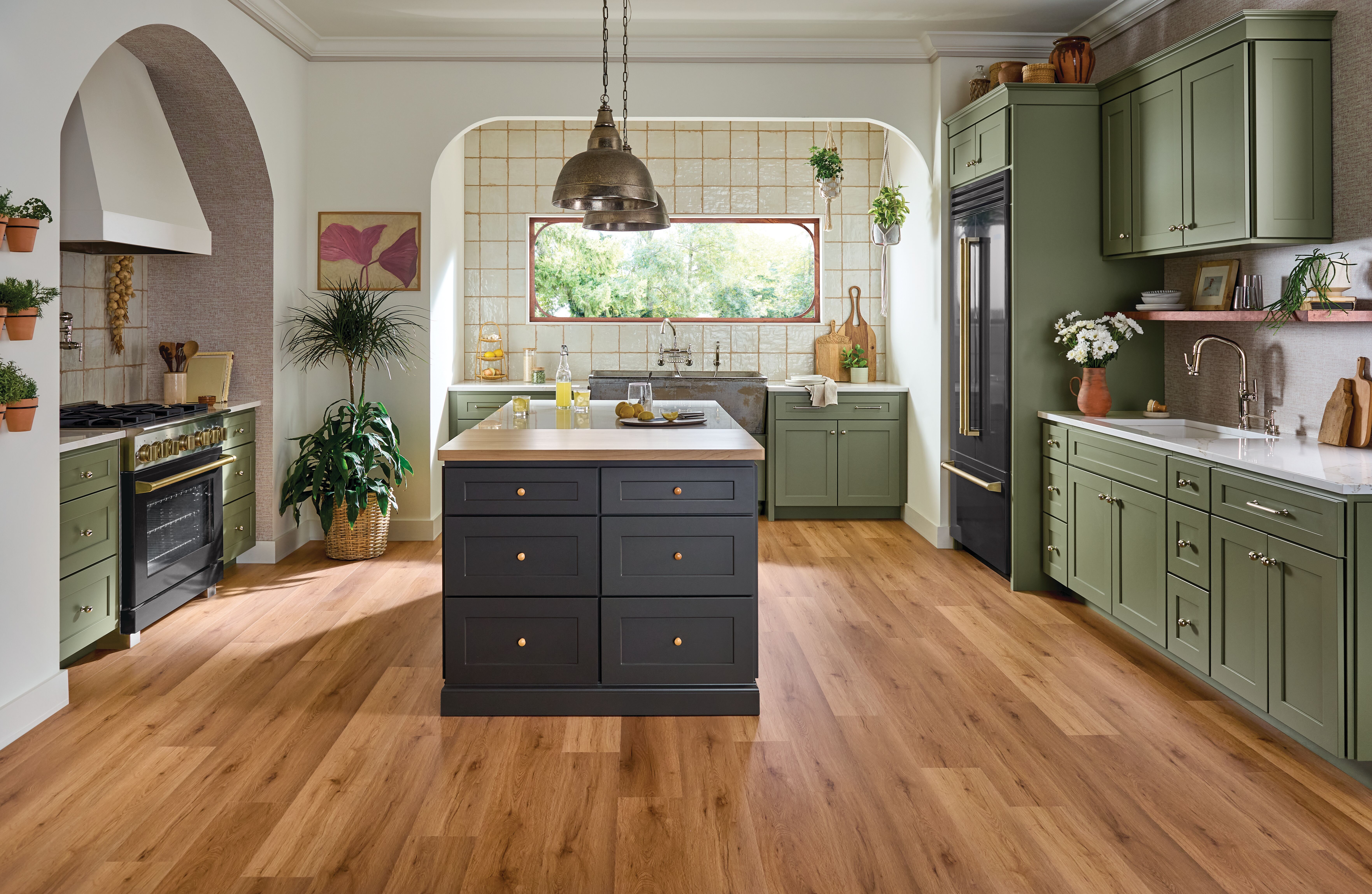 DLuxe Plank HDPC™ Signature Briarcliff Luxury Vinyl Plank 1AH77004