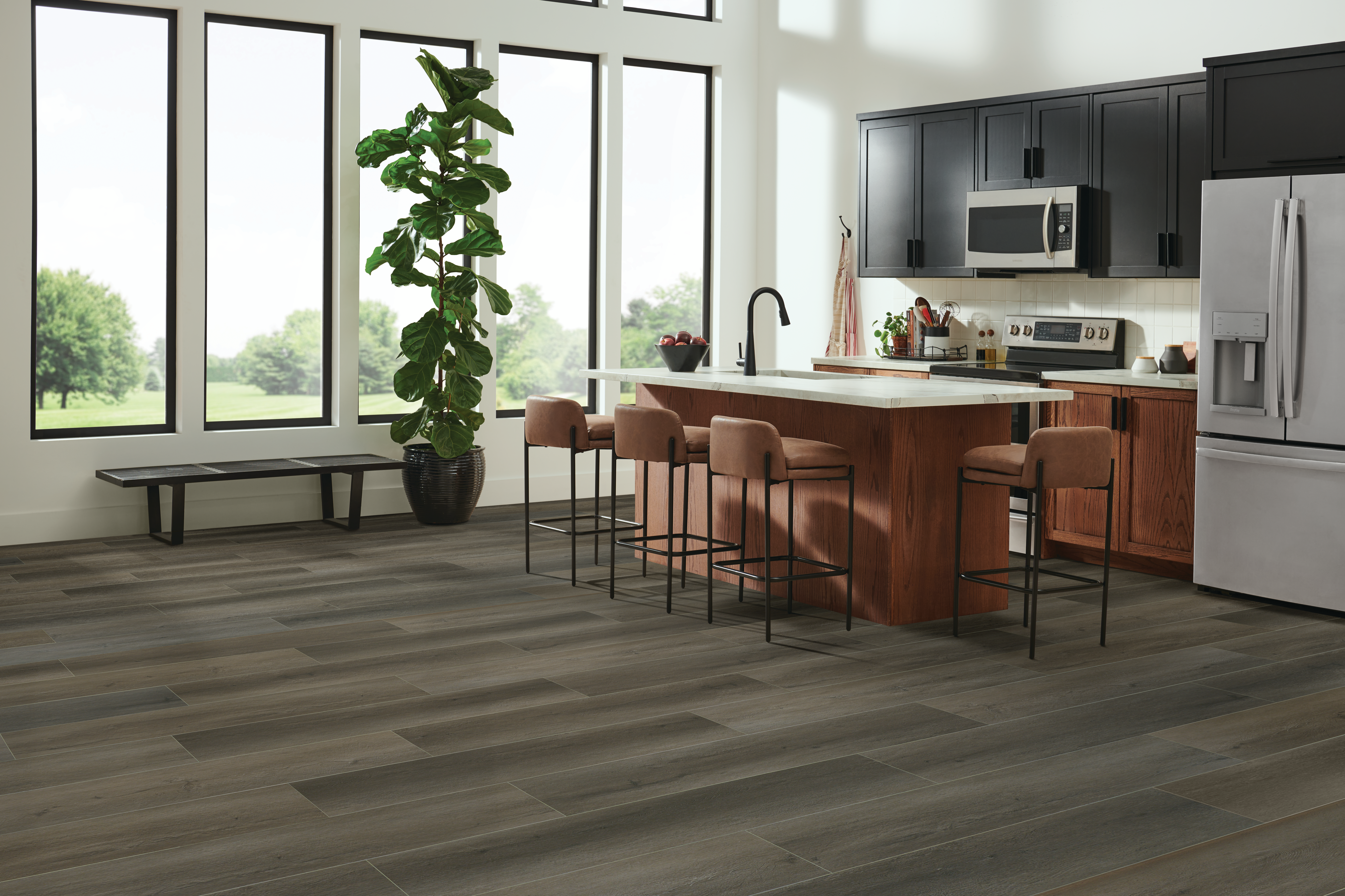 Ingenious Plank Stormy Night Hybrid Resilient 1PA67010