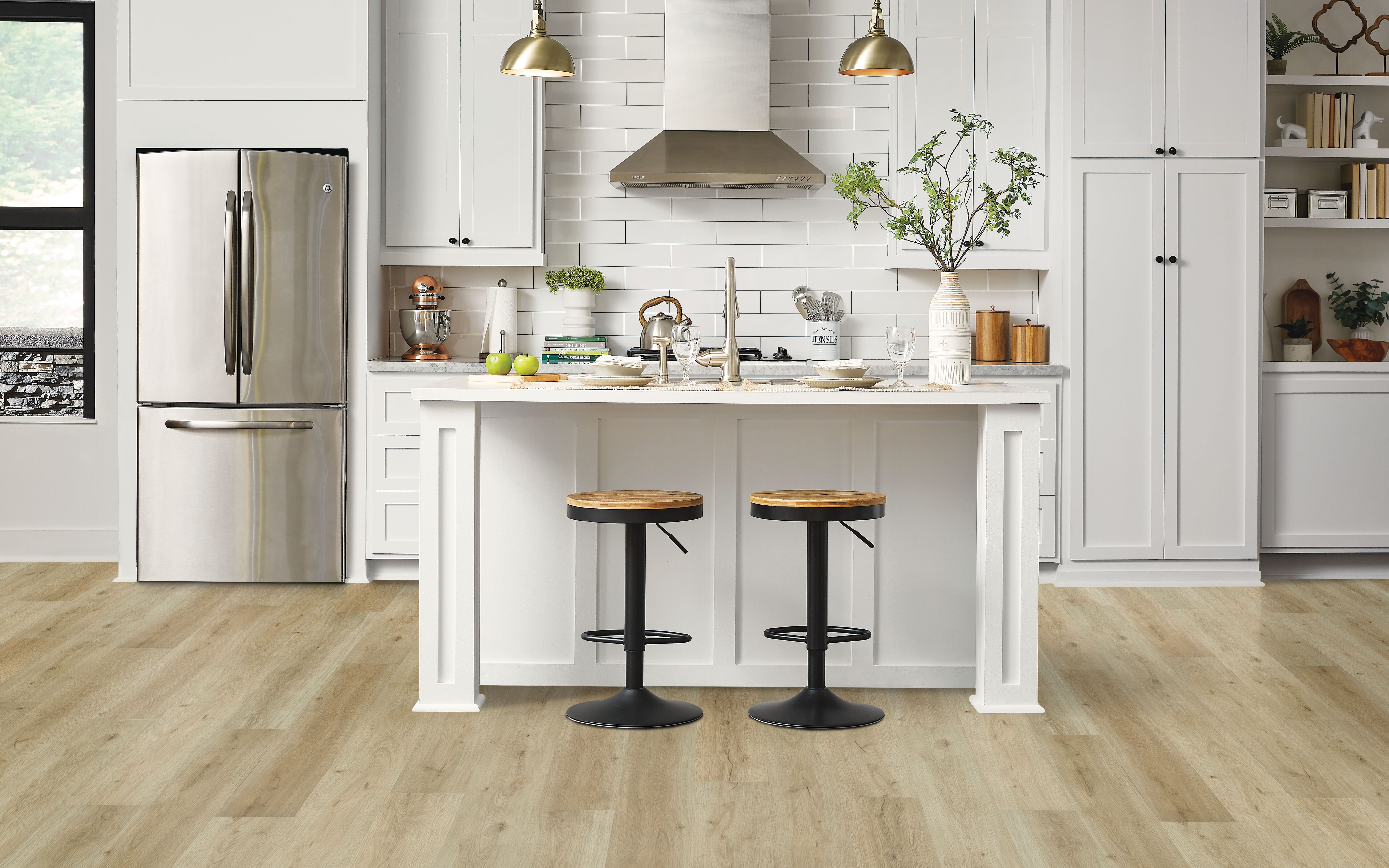 Colonial Retreat Bedford Hills Rigid Core 1UP67002