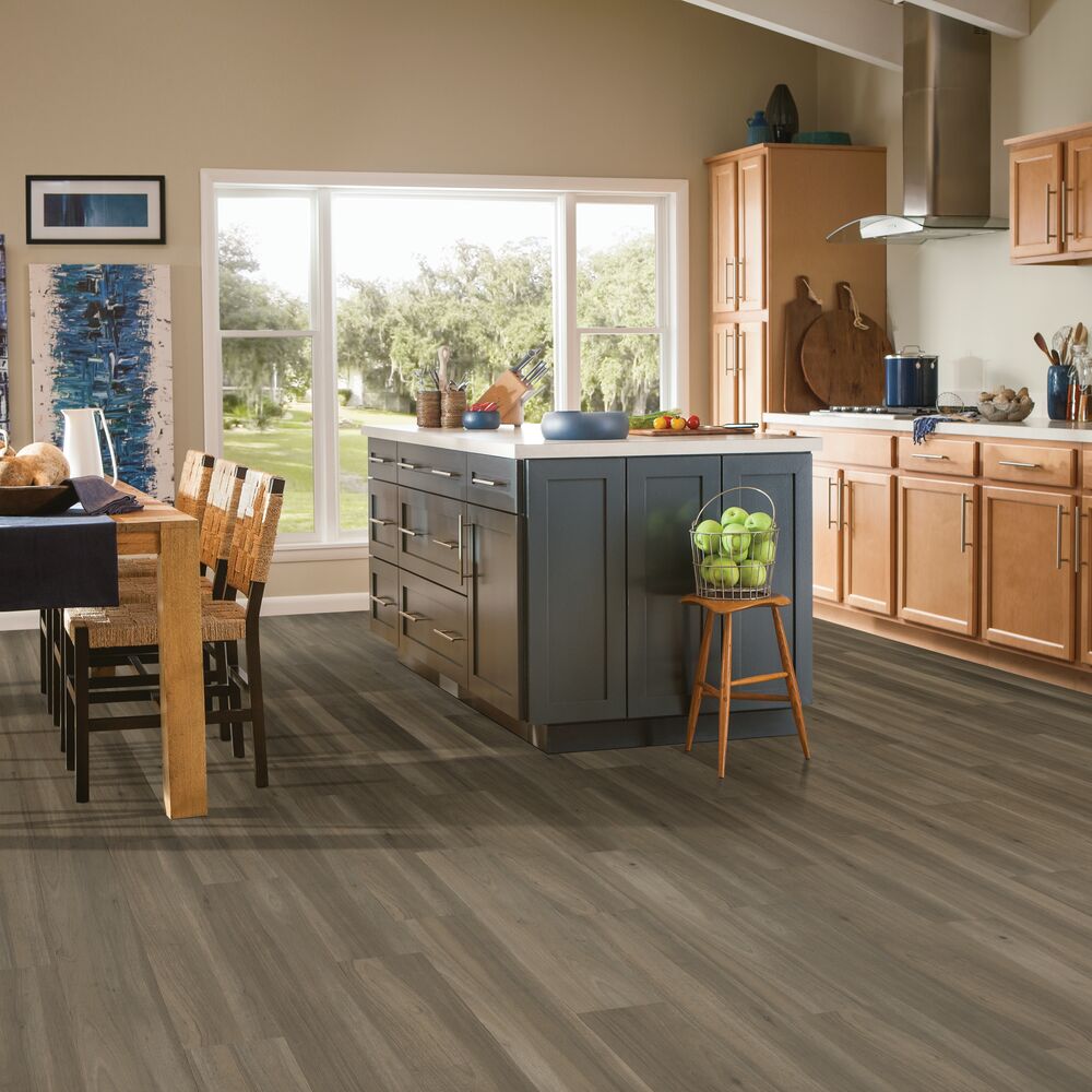 American Charm Bear Brown Luxury Vinyl Tile U5048
