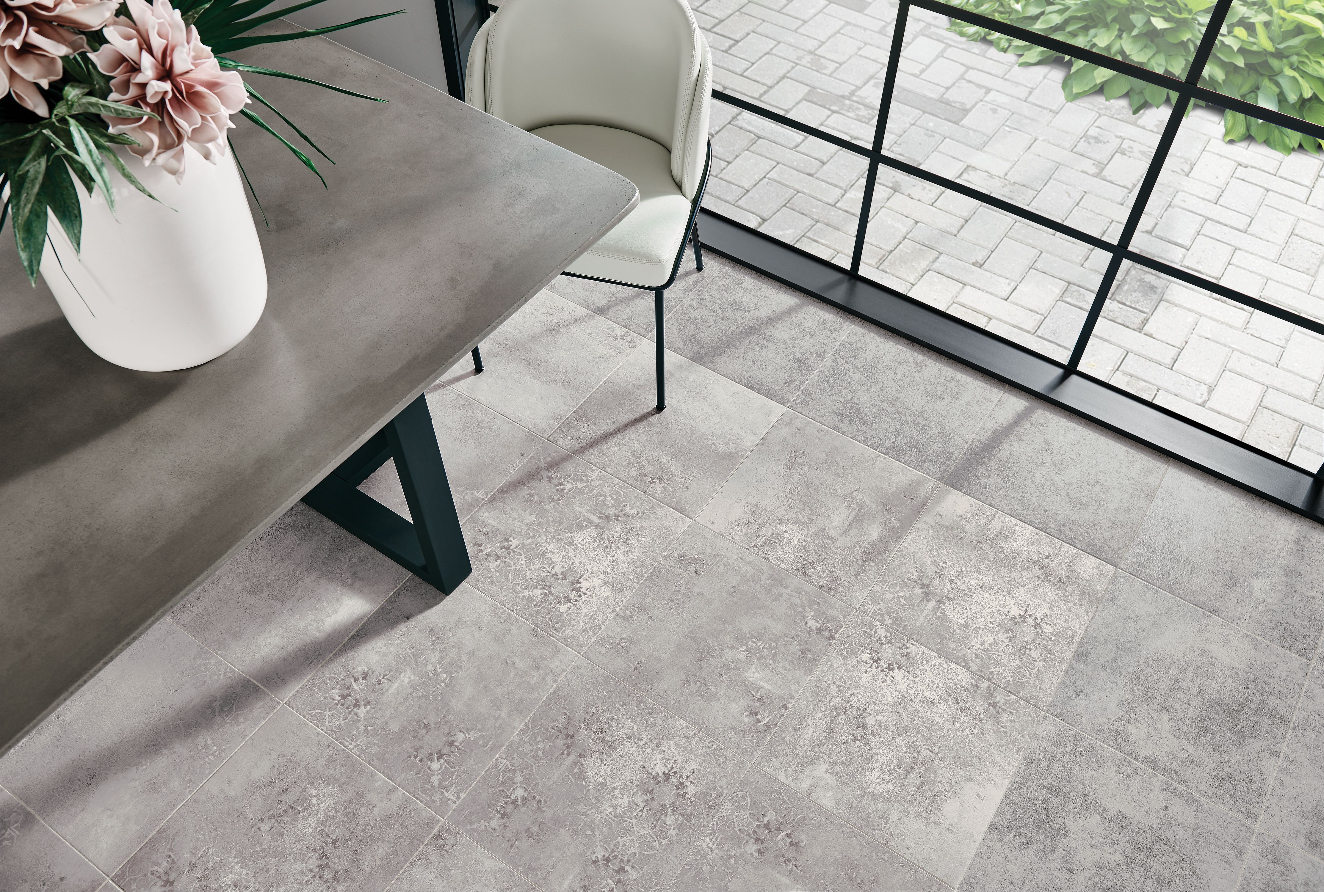 VersaStyle Dewy Amber Engineered Tile 110TB