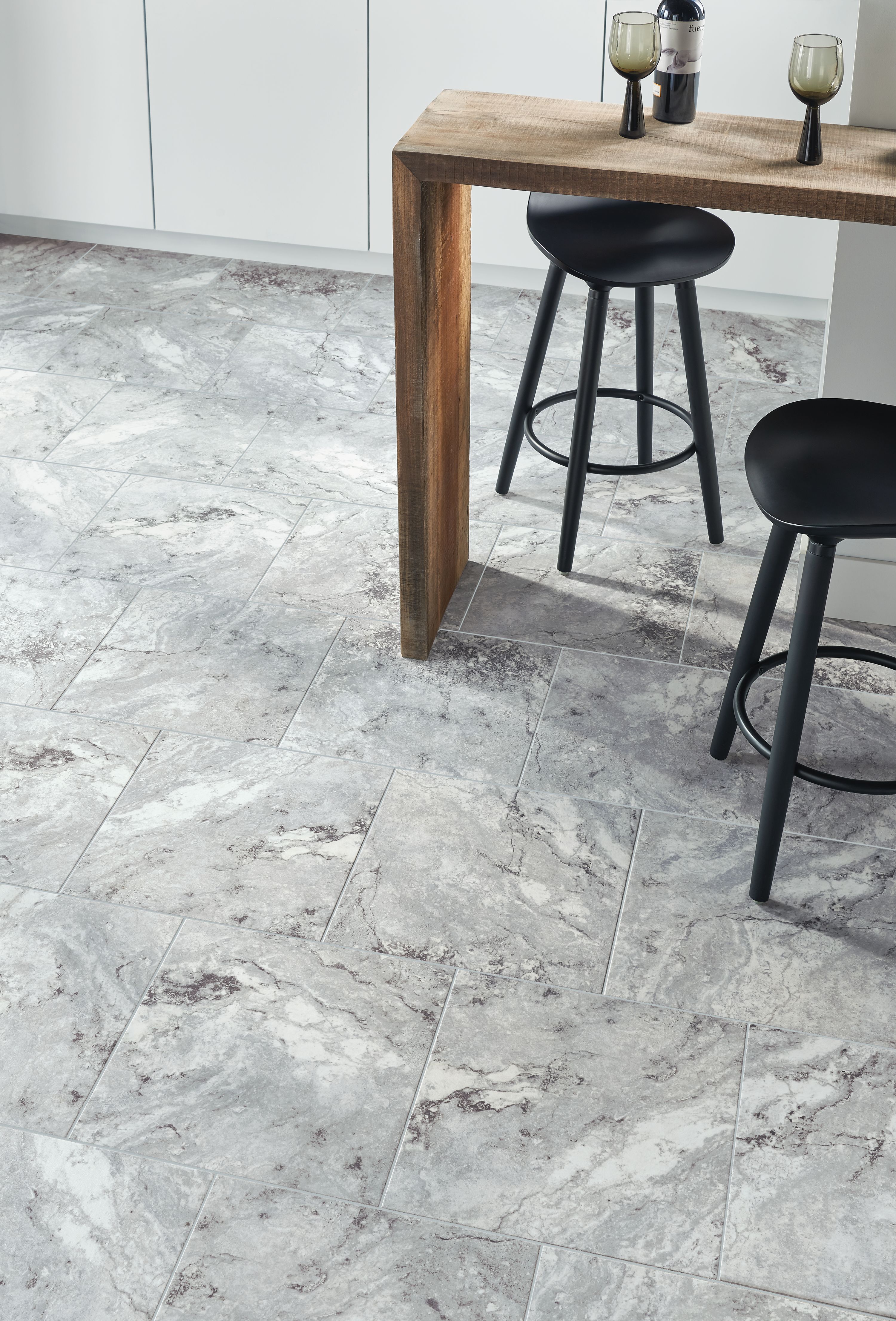 VersaStyle Blurred Gray Engineered Tile 300TB