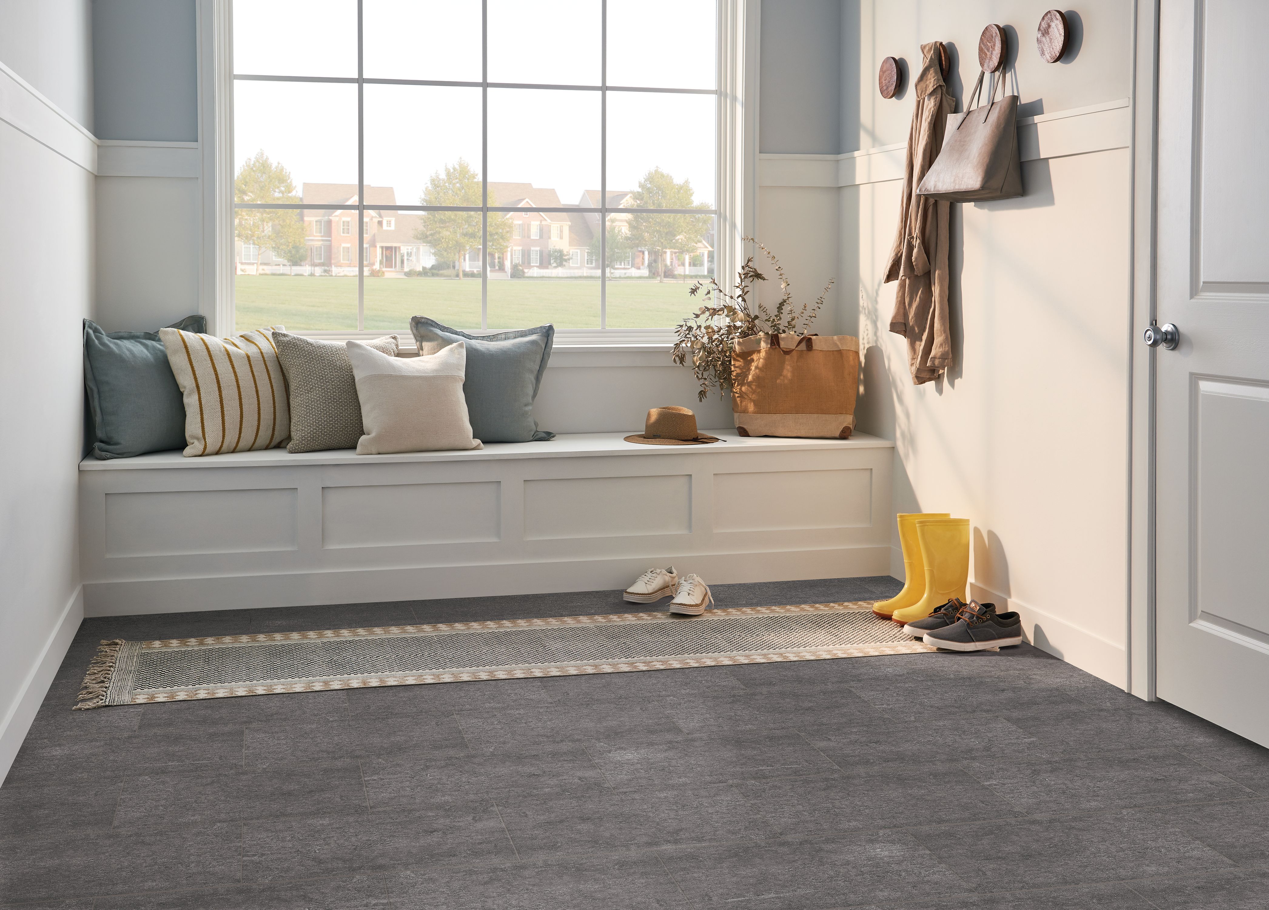 VersaStyle Barn Siding Engineered Tile 600TA