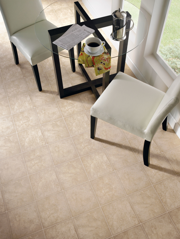 Traditions Crème Vinyl Sheet G5180
